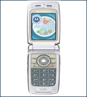 Motorola E895