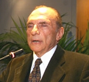 Enrico Manca