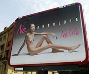 Oliviero Toscani - manifesto anoressia