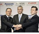 I presidenti di Canon, Hitachi e Martsushita