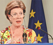 Neelie Kroes