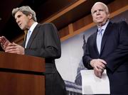 John Kerry e John McCain