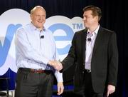 Steve Ballmer e Tony Bates