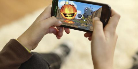 I fruitori di videogiochi aumentano grazie al mobile gaming