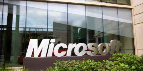 Microsoft, ristrutturazione al via: 2.100 tagli entro novembre