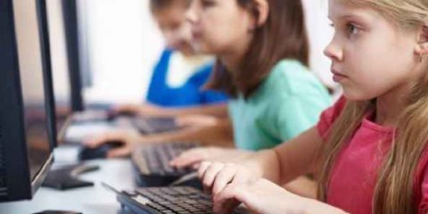 E-likeschool: educazione all’uso del web e dei social media nelle scuole