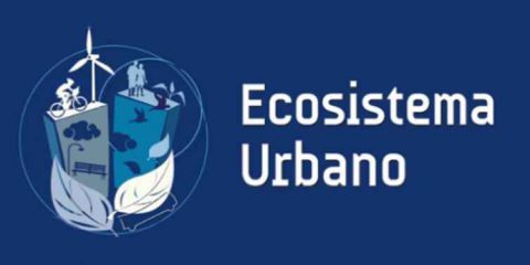 Smart city, Rapporto ‘Ecosistema urbano’: città italiane soffocate da smog, auto e rifiuti