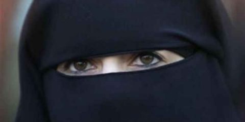 Donne e Media, il Burqa contestato all’Opéra di Parigi