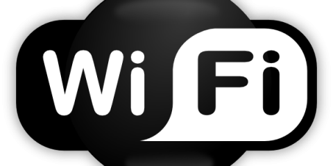 Wi-Fi disponibile e gratuito: firmano 110 parlamentari per una legge che potrebbe cambiare l’Italia