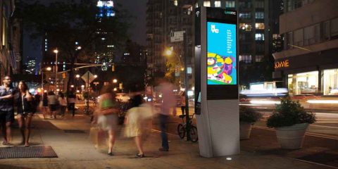 Wi-Fi per tutti a New York. In arrivo 10 mila totem per chiamare e navigare gratis