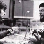 John Lennon e Che Guevara suonano assieme