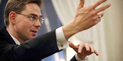 Ue, Jyrki Katainen: ‘Banda larga priorità nelle aree a bassa densità di popolazione’ (Video)