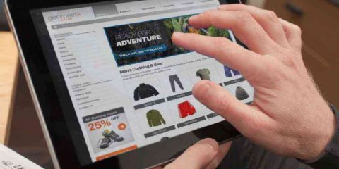 Il settore retail fa il pieno con le app di shopping