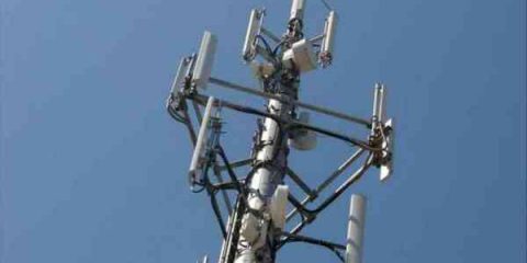 Lte: picco di ricavi da infrastrutture di rete, microcelle in spolvero