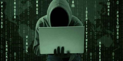Digital Crime. Rapporto tra accesso abusivo al sistema informatico e rivelazione di segreti d’ufficio