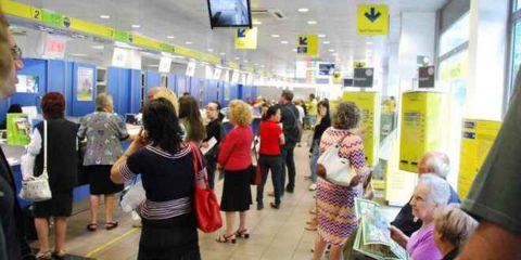 Poste, confronto al Mise: enti locali coinvolti nel piano di chiusura degli uffici