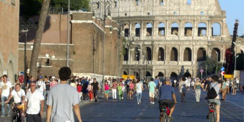 Smart mobility: Roma punta su car & bike sharing, obiettivo zero emissioni