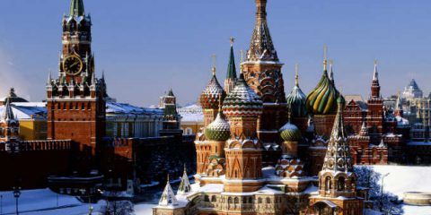 Non tasse, ma controllo politico. Mosca avverte colossi Internet, rischio multe e bando
