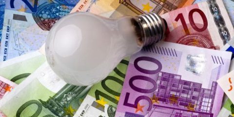 Elettricità e Gas: bollette a rate anche dopo la scadenza