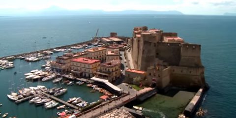 Napoli vista con l’occhio del drone