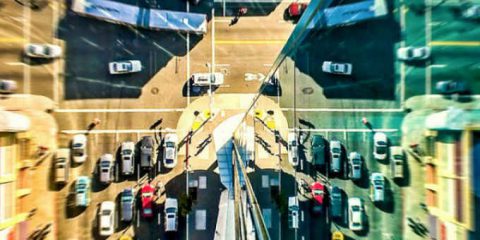 Sistemi di trasporto smart, mercato globale da 176 miliardi di dollari nel 2021