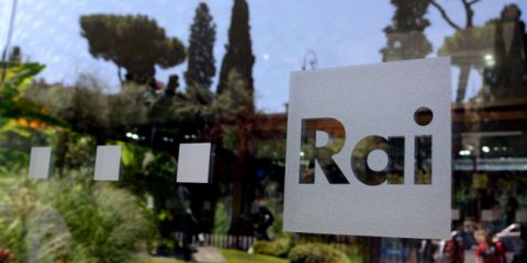 Canone Rai: fondo per le Tv locali, tetto massimo 50 milioni all’anno