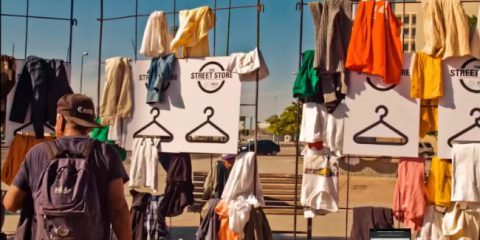 Spot&Social. Dal Sudafrica Street Store: shopping gratuito per i senzatetto