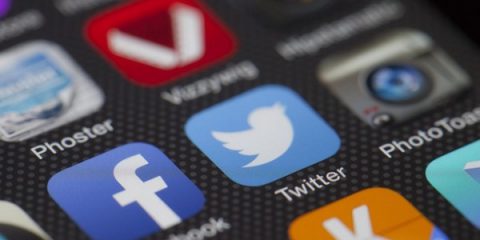 Twitter allunga i messaggi: foto e link fuori dai 140 caratteri