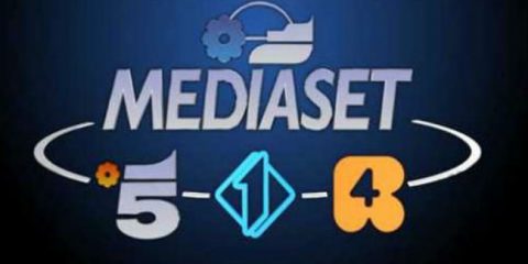 Mediaset via da Sky, subito punita dallo share