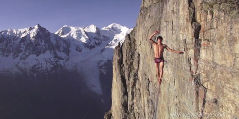 Video Droni. In equilibrio tra pareti di roccia e ghiacciai. Emozioni a volo di drone