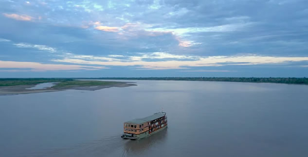 Video droni. In crociera sul Rio delle Amazzoni nella Riserva Pacaya Samiria
