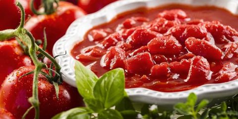 E se il pomodoro non fosse il condimento più antico per la pasta?