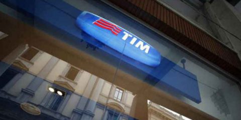 Telecom Italia: dal Brasile una mano ai conti