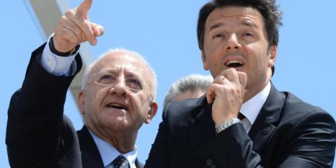 Il SocialPolitico. La bufera su De Luca travolge anche Renzi