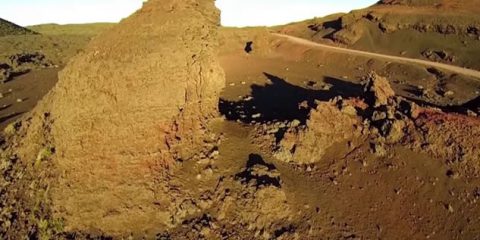 Video Droni. Il Piton de la Fournaise e i suoi dintorni visti dal drone