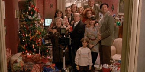 Natale in famiglia per l’83% degli Italiani, sui social la foto del pranzo