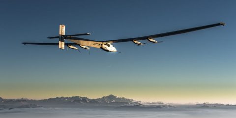 Solar Impulse 2 di nuovo in volo