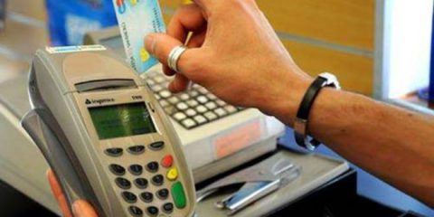 Pagamenti elettronici: stretta sui POS, artigiani e PMI contro le sanzioni