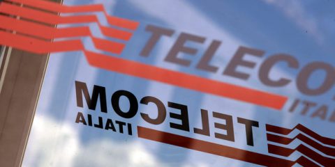 Telecom Italia: 2 a 0 per Vivendi. Spazio in cda e sventata la diluizione