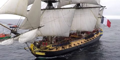 Video Droni. L’Hermione, fregata d’epoca a tre alberi, vista dal drone