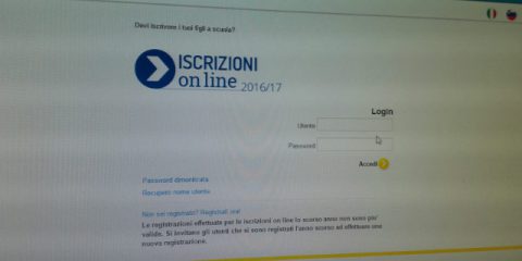 Miur, al via oggi le iscrizioni scolastiche online