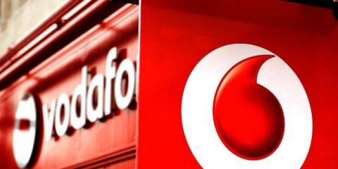 Vodafone Italia cresce nel fisso. Ricavi +12% e clienti broadband +13%