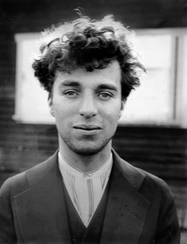 Charlie Chaplin a 27 anni nel 1917