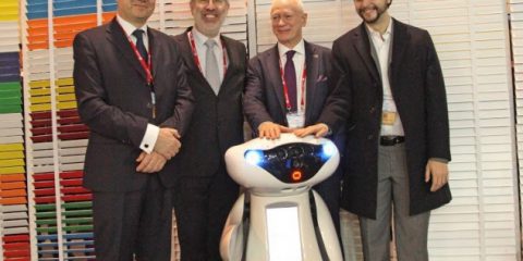 MWC16: la Ue presenta MBot, il robot che fa sorridere i bimbi in ospedale