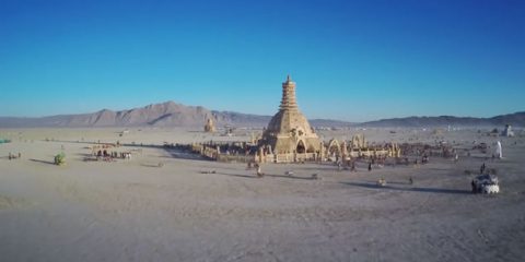 Video Droni. Burning Man: il Festival più strano del mondo visto dal drone