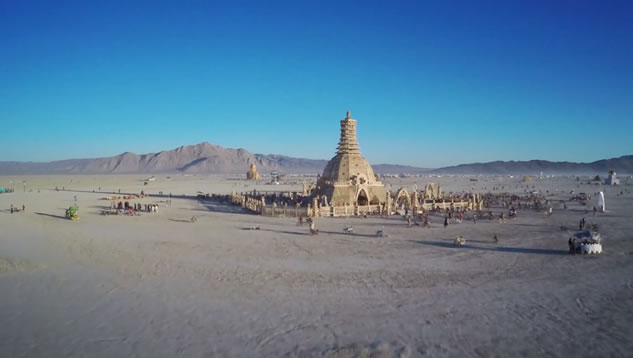 Burning Man: il Festival più strano del mondo visto dal drone