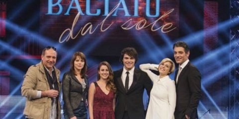 Schermo&Schermo. Innovativa la serie ‘Baciato dal Sole’, ma su Rai1 non funziona