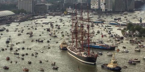 Video Droni. Il porto di Amsterdam in Timelapse visto dal drone