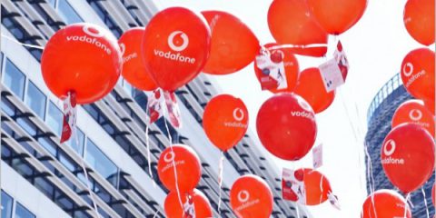 Vodafone: 1 Gbps su 4G e 10 Gbps su Fibra, è la prima volta in Italia