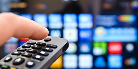 Agcom, avanzano gli OTT ma la tv in chiaro resiste